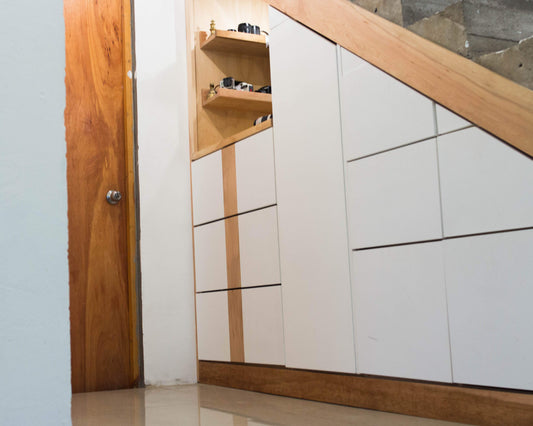 Solución Bajo Escalera Almacenamiento - Claudio